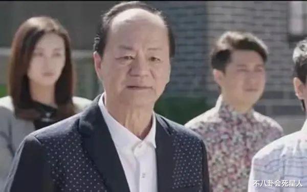 陈坤|子比父丑的10对明星父子,陈坤儿子像路人,看到狄龙儿子太可惜了