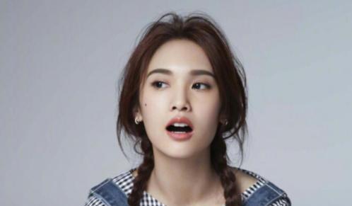 尹正|37岁杨丞琳分享减肥方法，一天只吃两餐，网友：怪不得这瘦