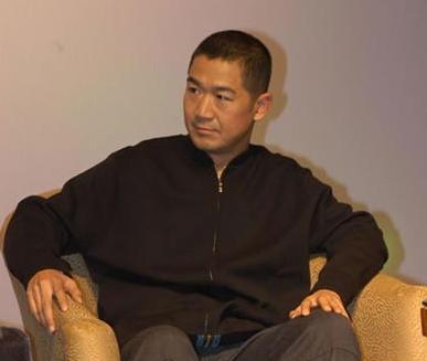 张国立|1972年，张国立与尸体同睡4晚，头发一夜掉光，至今不敢回忆