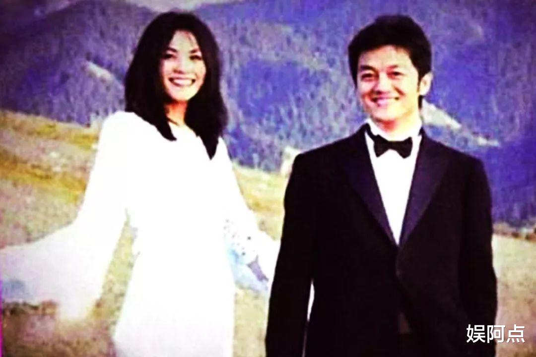 李亚鹏|“猎艳高手”李亚鹏，越老越吃香，他凭什么？