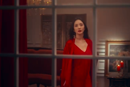 杨幂|据有情人曝光杨幂维密代言照？网友：这是林萧