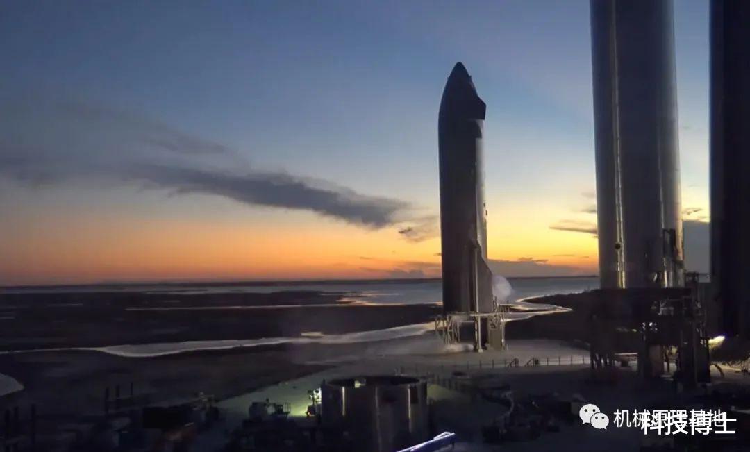 SpaceX 的 Starship SN20 完成首次点火测试
