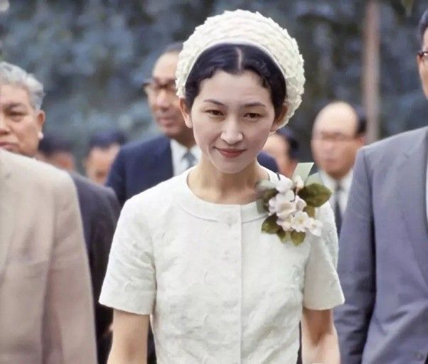 日本皇室的女人有多难?美智子失语,雅子妃抑郁,真子患精神疾病