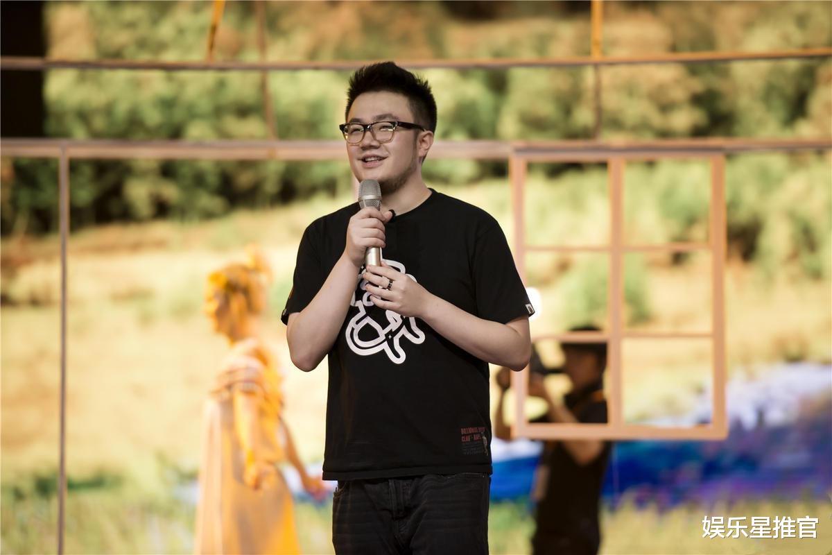 迪丽热巴|同父不同命，英达与宋丹丹离婚24年，两个儿子的发展却天壤之别！