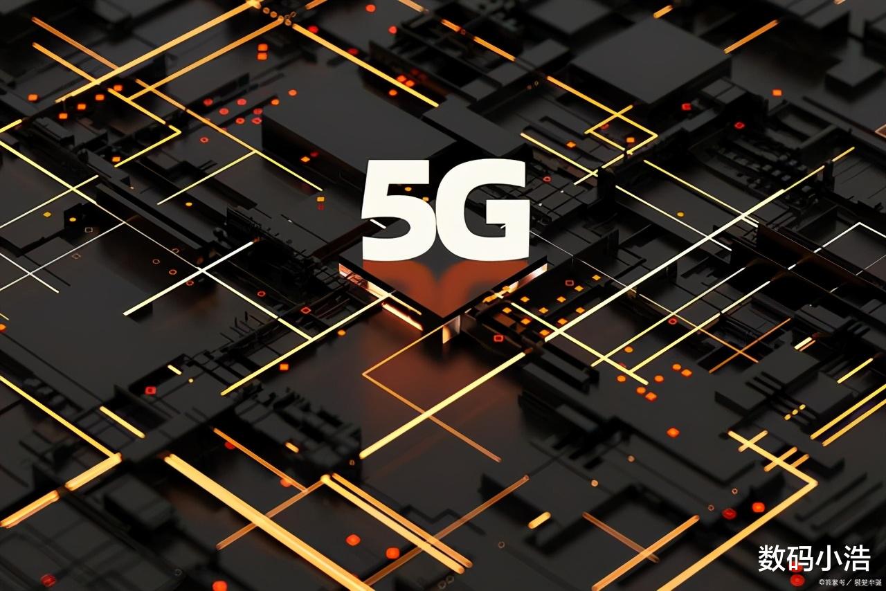 华为mate 华为Mate50Pro概念机：屏下摄像头+环形6镜头，比iPhone13强多了