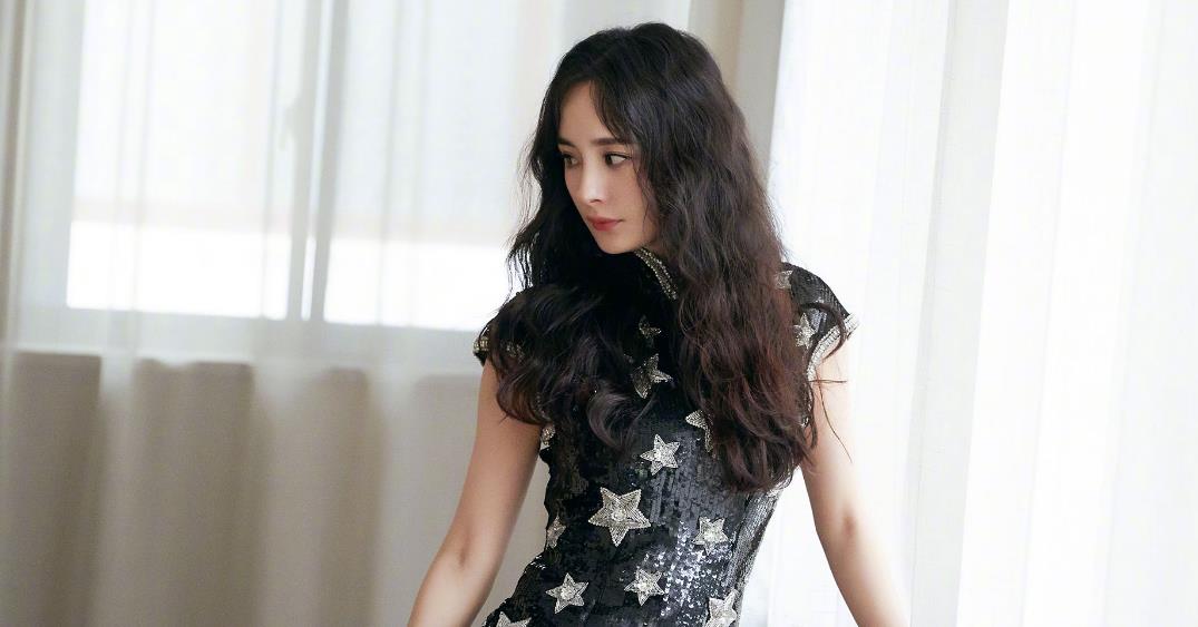 杨幂|凭借《宫》大火，自称人民艺术家的杨幂，为啥让人喜欢不起来？