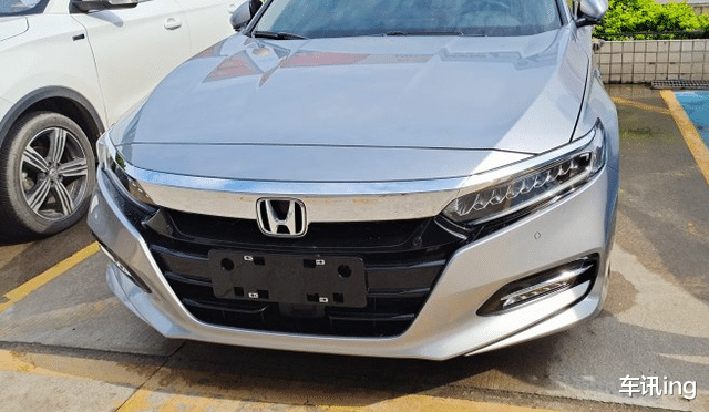 日产天籁|为啥十代雅阁年销量是天籁两倍？车主：油价涨了，加不起95号油！