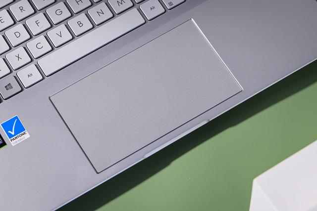 筆記本|華碩靈耀Pro14評測：14英寸性能小鋼炮，流星白超贊