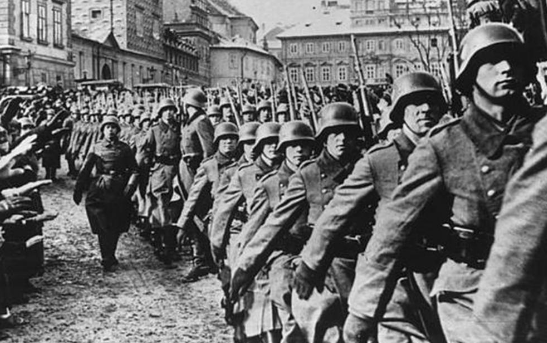 |二战德国的军工业有多强?一个皮带扣,让美国专家都佩服不已