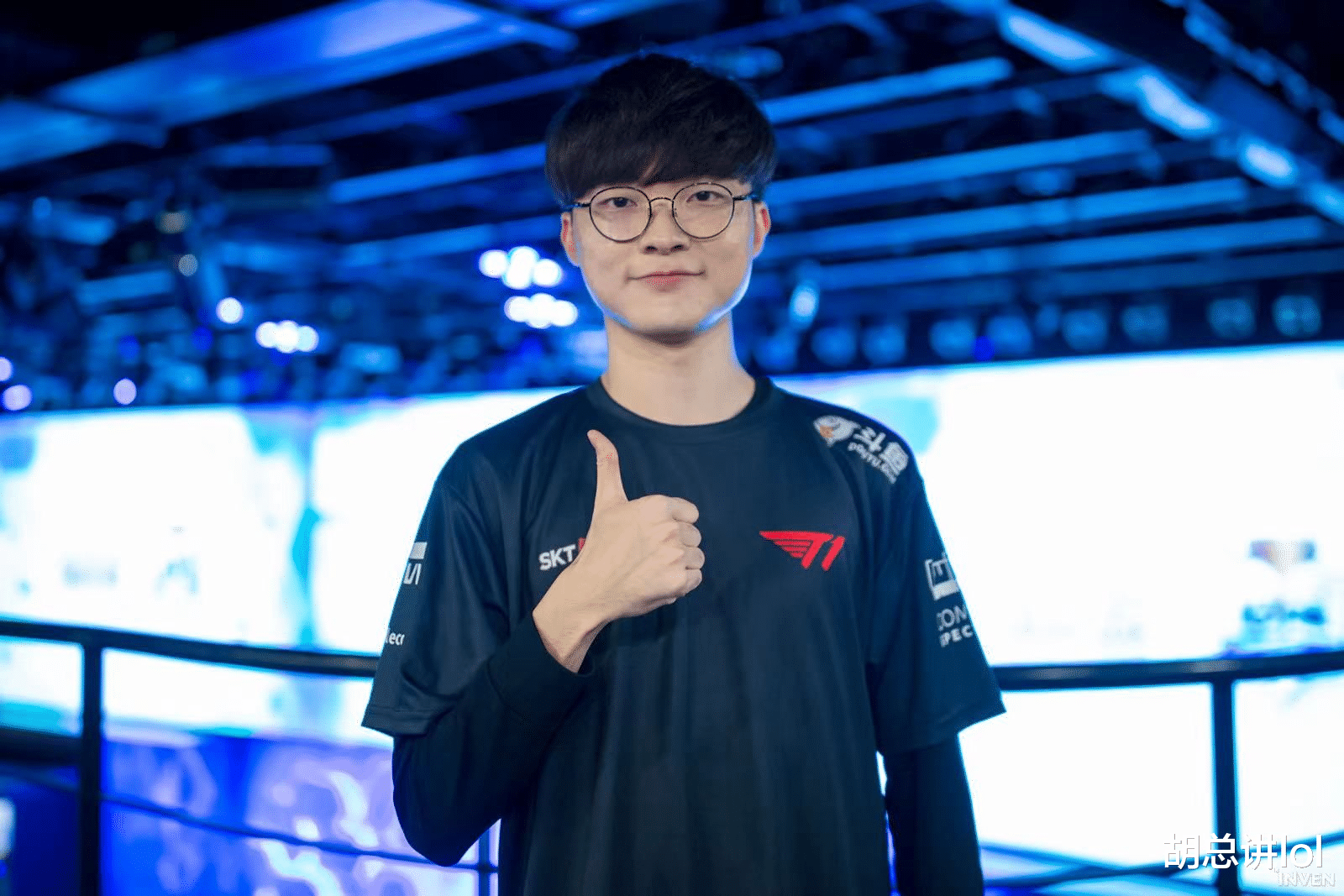 原神|LOL：Beryl提前预定冠军皮肤，称对原神不感兴趣了，米哈游来点作用吧