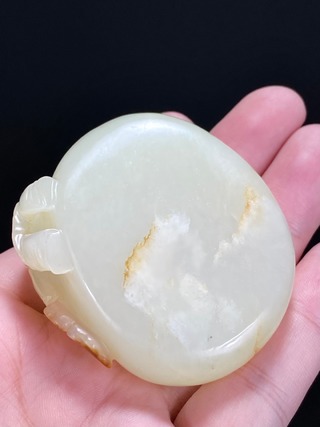 和田玉籽料|清 和田玉籽料 白玉 荷叶形 童子洗