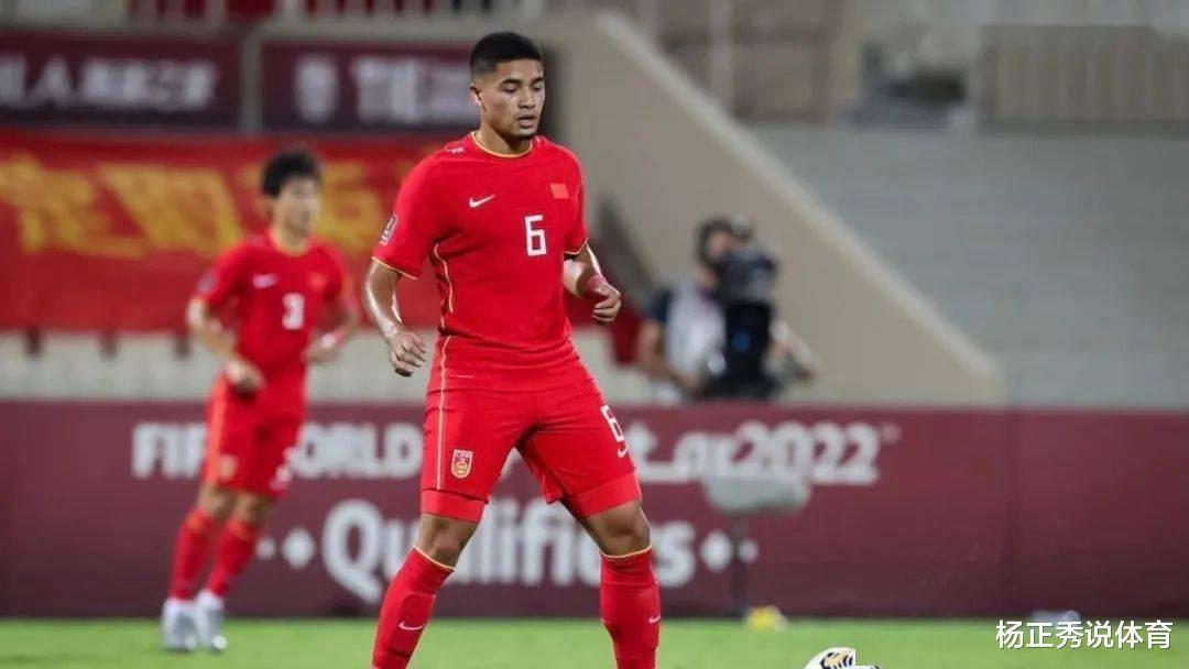 國(guó)足|千里馬常有而伯樂(lè)不常有！國(guó)足最期待的歸化中后衛(wèi)，身體強(qiáng)悍國(guó)足后防穩(wěn)了