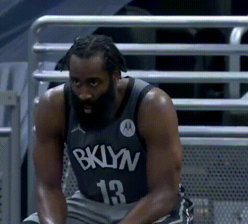 詹姆斯·哈登|最后3分钟！哈登累到跑不动！纳什立刻叫暂停：你快下来歇会儿吧