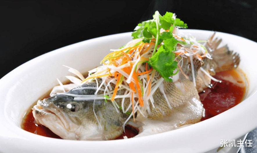 医生|年龄越大，越要多吃肉？医生建议：这3种肉，55岁后不妨多吃点