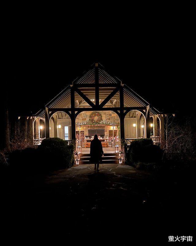 李成儒|超模肯豆和NBA男友享田园新年,镜前拍太甜,布克成“商业新星”