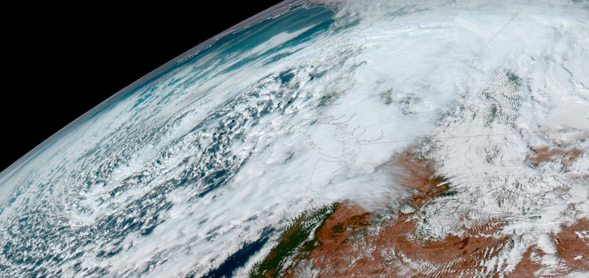 地球已出现降温信号?NASA研究发现:高层大气正在收缩、冷却