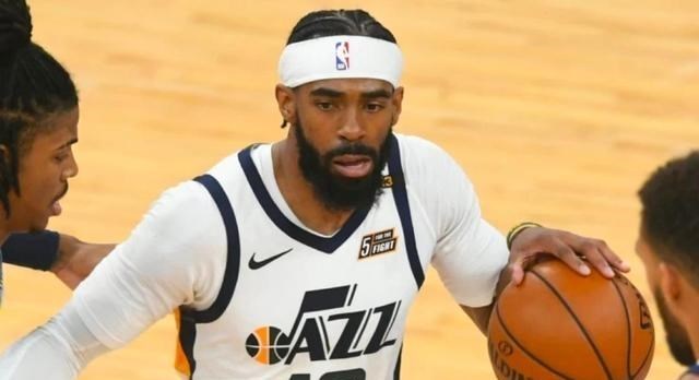 湖人队 三方交易正式达成！三队哄抢洛瑞，名嘴看衰湖人，奇才梭哈丁威迪