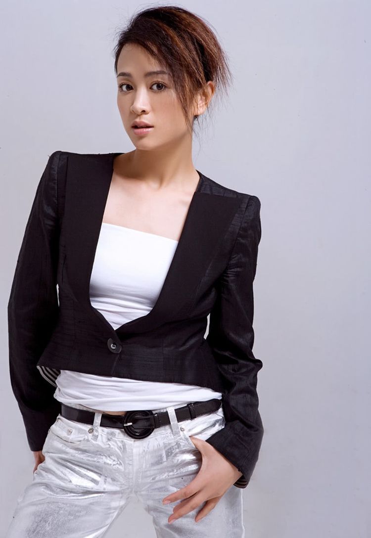 涓子|曾是黄磊学生，被称为“北影美女”，现凭《知否》圈粉无数！