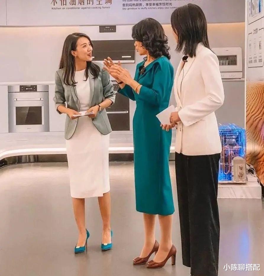 小陈聊搭配 老年人穿搭就学董明珠,67岁只穿基础款,适合普通人借鉴