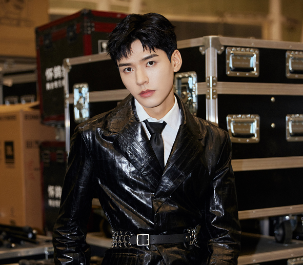 龚俊|龚俊又曝新资源，或将搭档90后实力小花，导演已暗示其转型方向