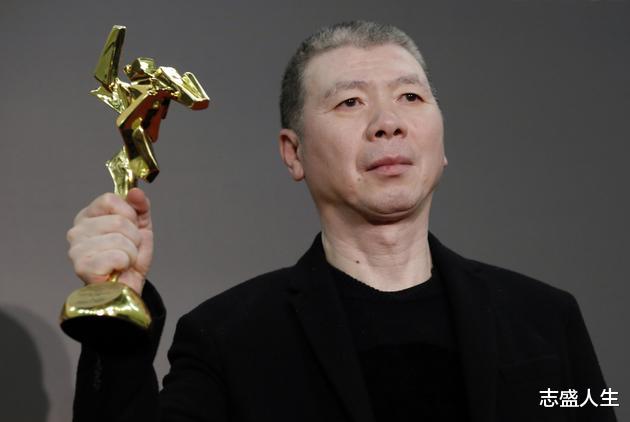 郑爽|郑爽被封杀7天,背后5位金主曝光!冯小刚的话扯下贵圈“遮羞布”