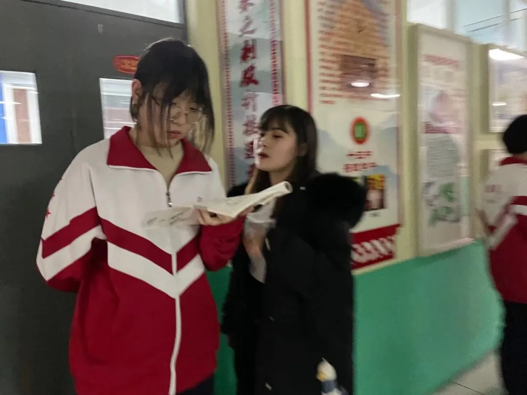 圈衡水 学生追梦 老师保驾护航