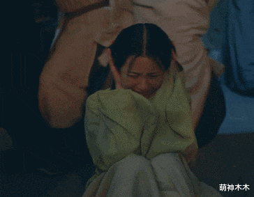 迪丽热巴|一做表情就幻灭的美女明星：迪丽热巴显油腻，baby活在静态图里