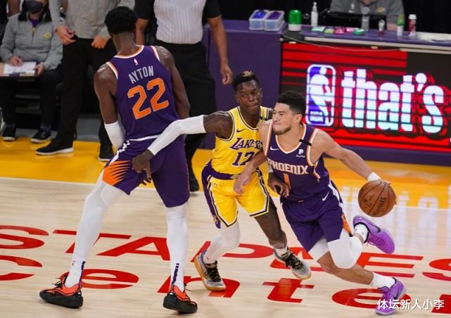 湖人队|湖人2-1领先太阳！詹眉轰55分，全场狂欢庆祝，布克被驱逐