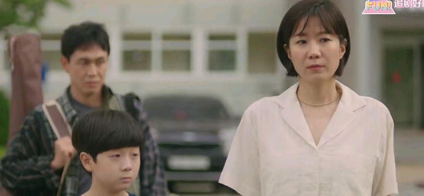 韩剧|韩剧《废柴舅舅》第5集：治愈喜剧透着惊悚，金素妍老公剧中很神秘
