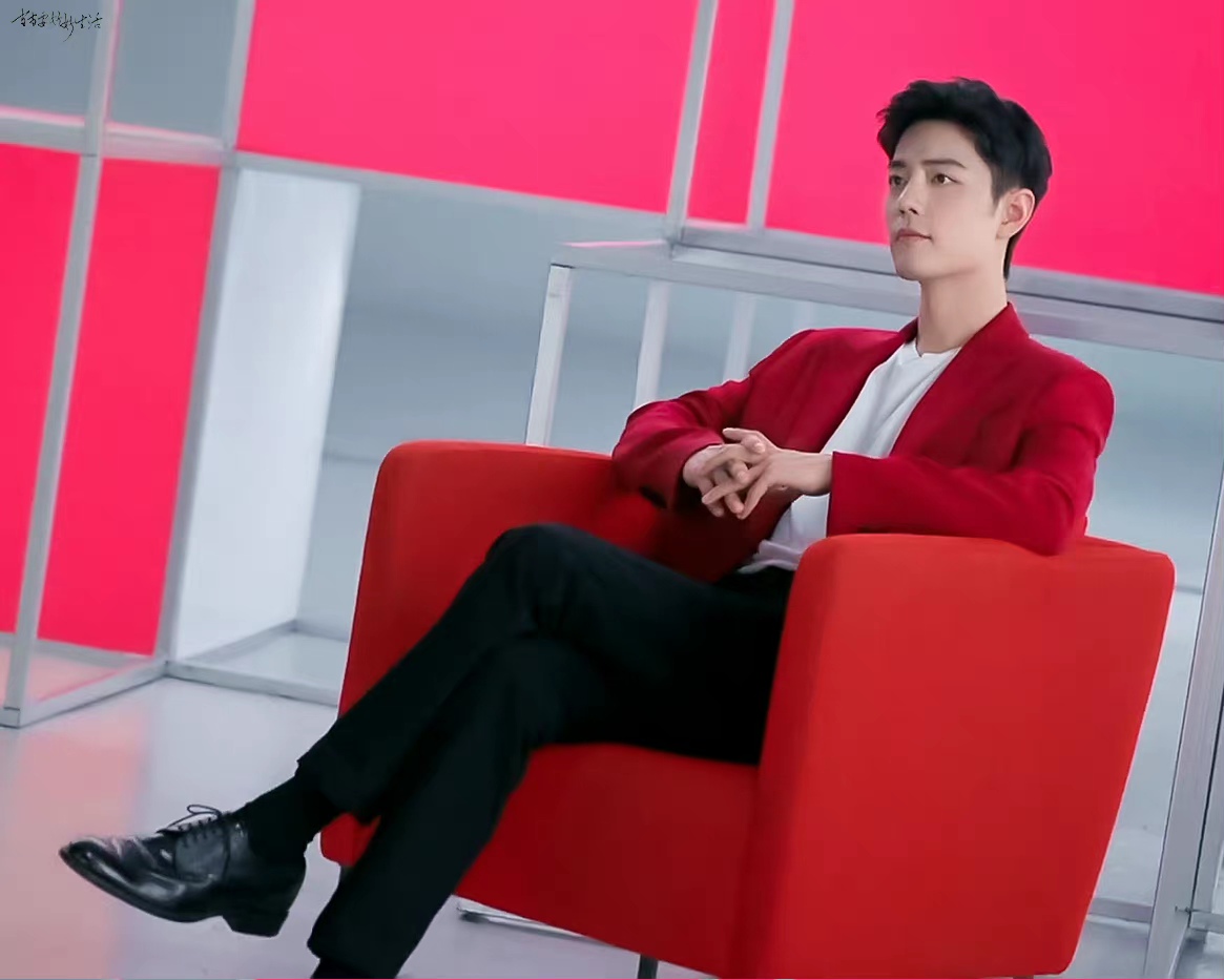 肖战|肖战维权吸引100万人在线观看，直接卡成PPT，精彩程度不亚于新剧