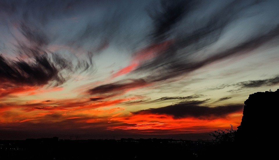 焕焕星座|付出真心的情感文字，令人难过，需要拿走