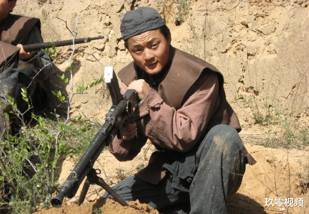 李连杰|2011年，李连杰替身拍戏被炸身亡，获赔16万，李连杰：我加500万