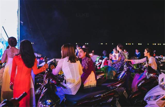 东南亚旅游 越南夜市街头，美女问你要不要“吃生菜”，暗藏的深意是什么？