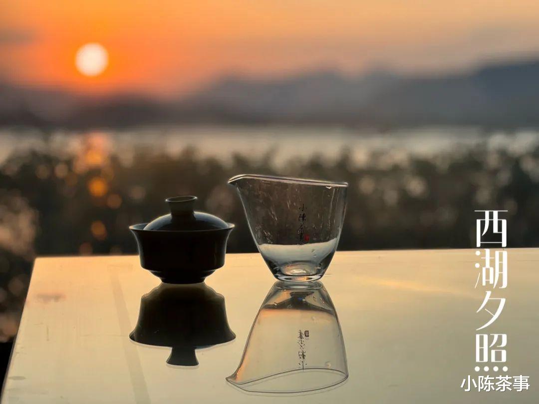 林丹|从家庭主妇，到茶圈达人，村姑陈茶友林阿姨的不惑之年，很生动！