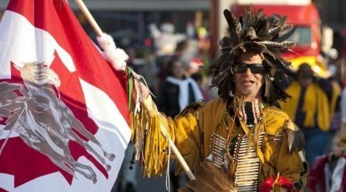 阳光语言矫正说|我国买家“打包”撤离后，加拿大经济受影响，家庭债务率居高不下