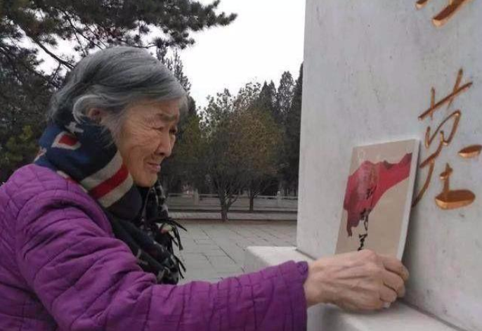 刘胡兰|革命烈士刘胡兰:就义时年仅15岁,如今4个弟弟妹妹都成国家栋梁