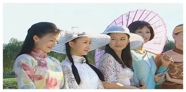 金粉世家|金粉世家最好的姐姐，四姐道之退圈，五姐敏之绝美，六姐润之回归