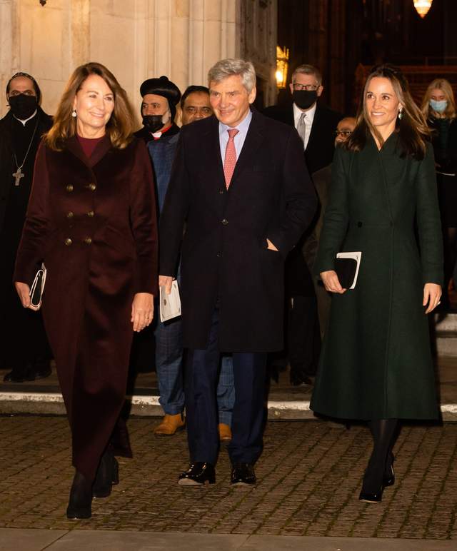 卡罗尔|凯特多才多艺！样样行无需太精，卡罗尔的“王妃定向”培养真成功