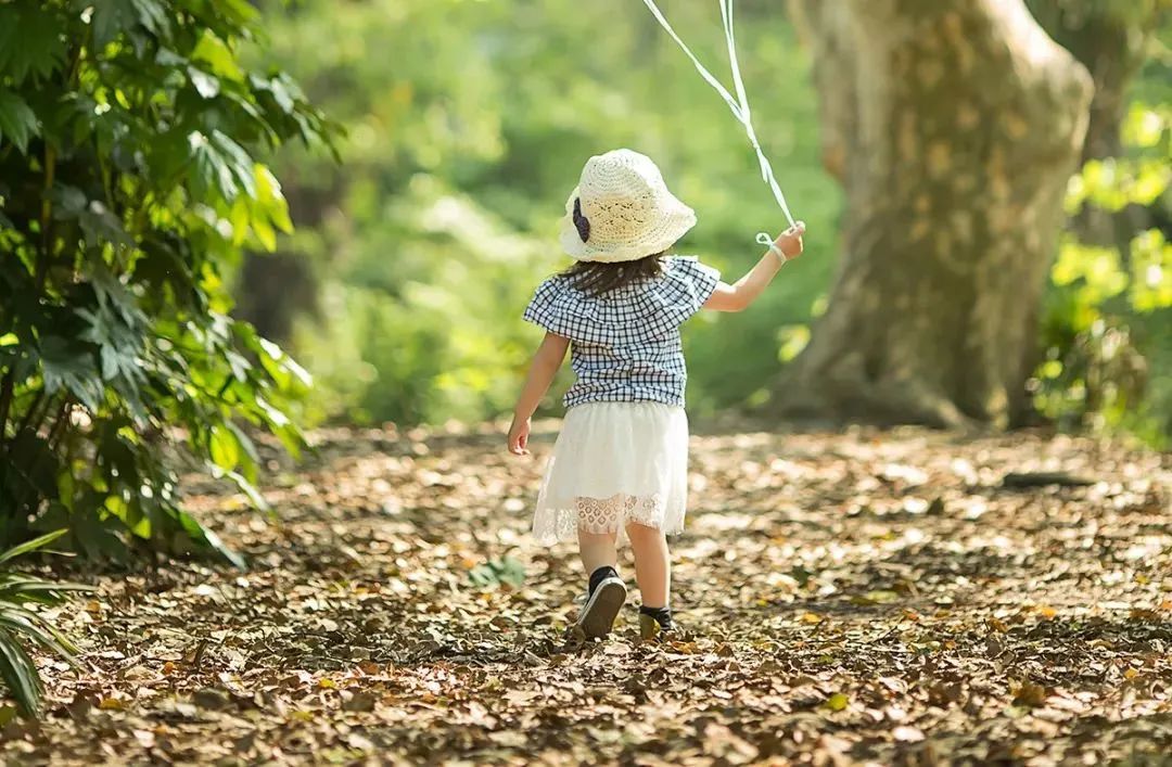 那群妈妈|致家长：不想害孩子，就别对他太好