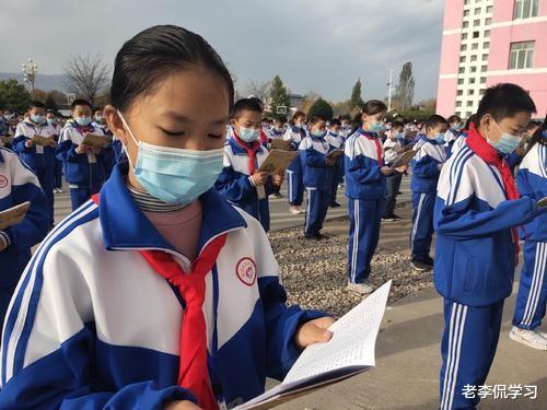 老李侃学习|校外补课班受到整顿,“新补课模式”接踵而来,家长却有苦难言