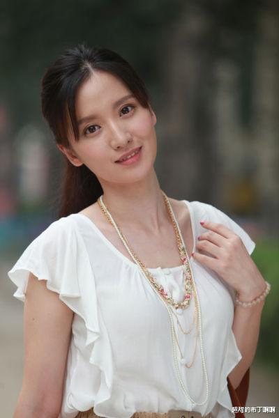 杨采妮|撞名的7对女星，同名不同命，有人情同姐妹，有人公开互撕