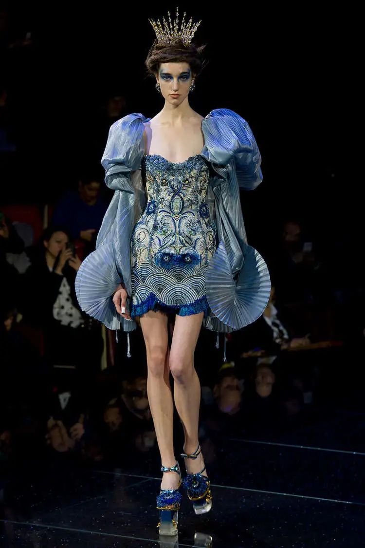 迪丽热巴|迪丽热巴“背后金主”曝光，女明星纷纷抢破头！网友：她一出手必是王炸！