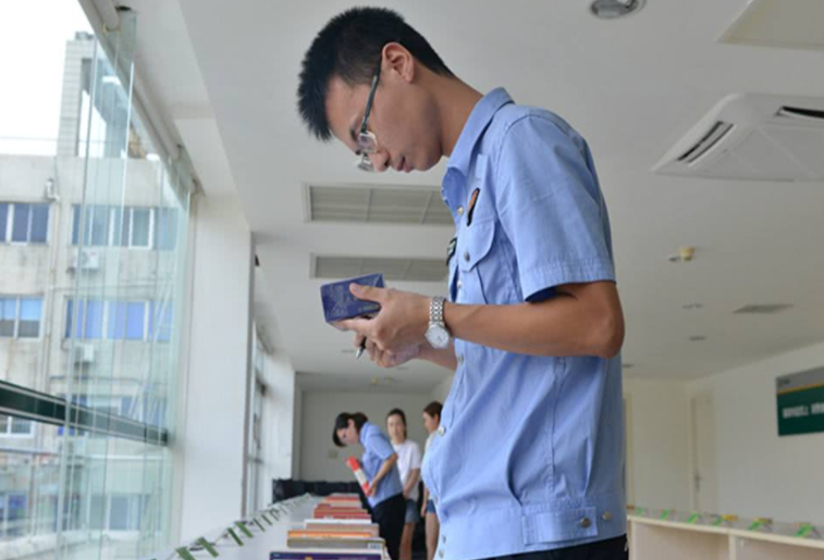 招聘|又一铁饭碗扩大招聘,人才缺口很大,专科生也有机会报名