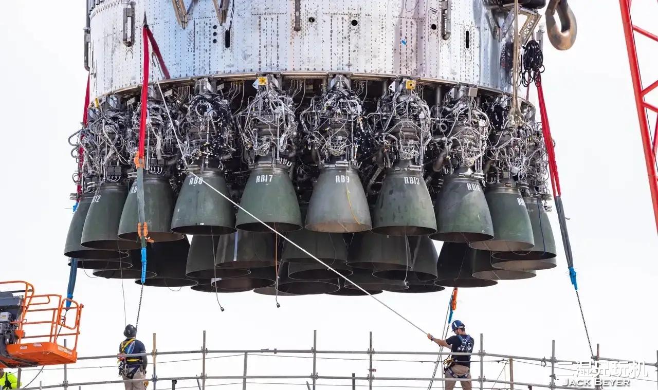 伊隆·马斯克|装了29台猛禽发动机的星舰，要是起飞失败炸了，马斯克会如何收场？