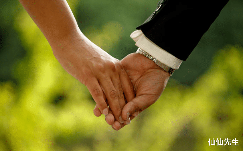 仙仙先生|“我不做了”63岁公公向保姆表白却遭拒绝,儿媳两方打听才知原因