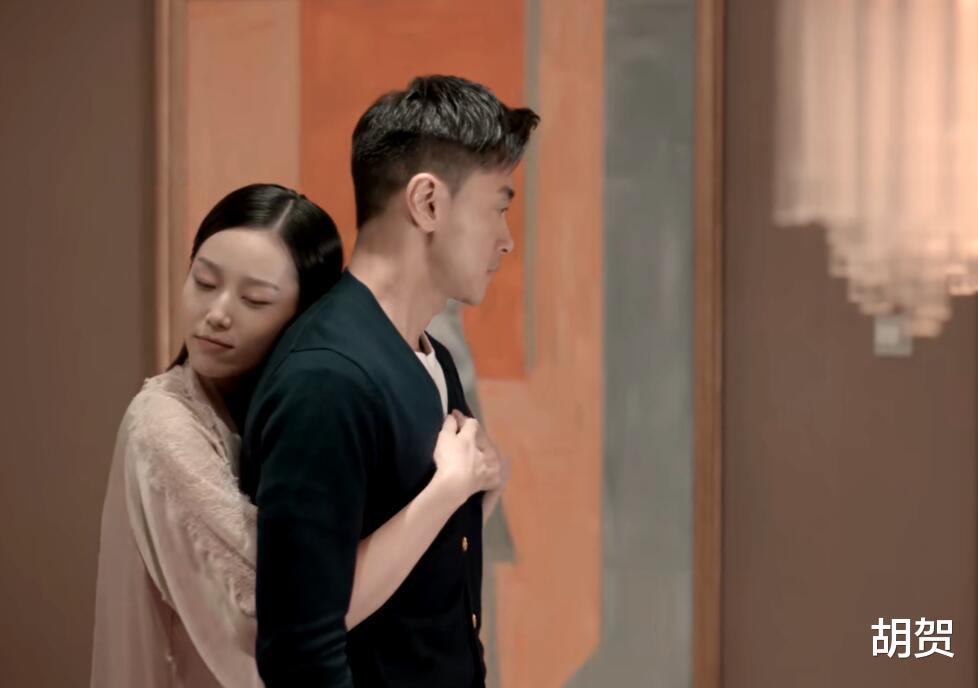 TVB|4条主线齐进，3分钟一反转！TVB新剧《家族荣耀》开播就有那味了