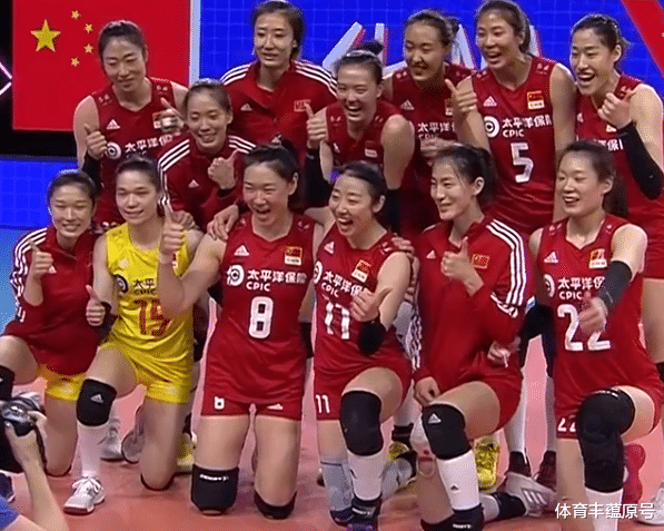 女排|0：2到3：0！中國女排翻身完成救贖，郎平制造經典，第四勝沒懸念