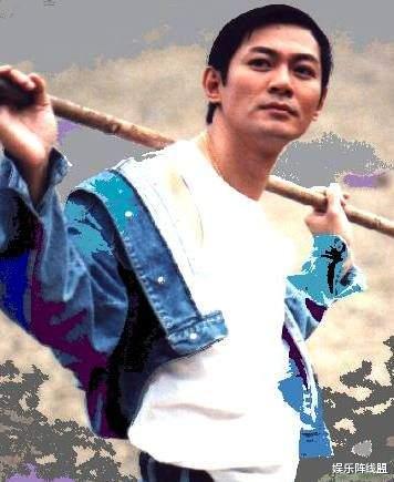 黄磊|江华的风流情史：力挺原配背叛“小三”，抑郁隐退后妻子不离不弃