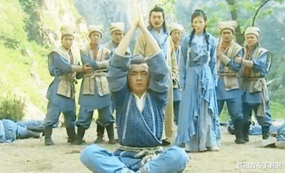 刘涛|时刻笼罩着“离婚和破产”的传言，贤妻良母的刘涛，她得罪了谁？