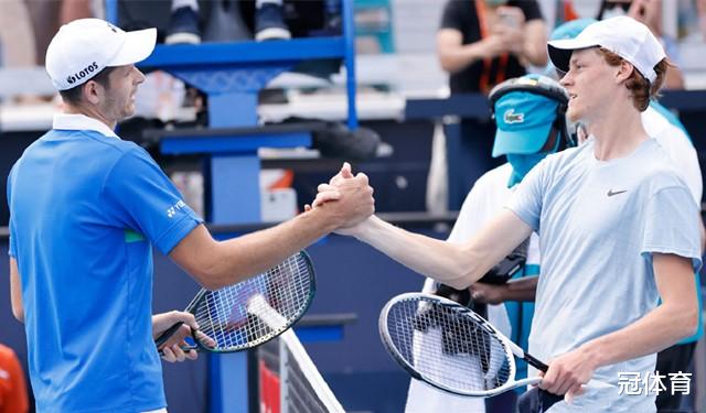 大师赛|漂亮！网球黑马横扫19岁新星夺冠，创造三大纪录排名跻身前16